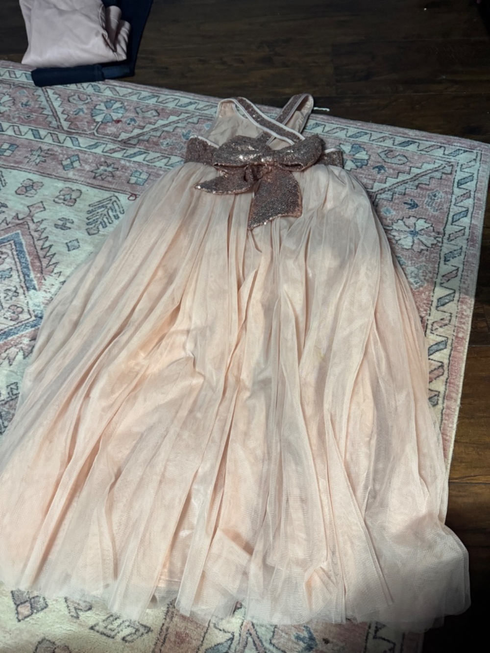 Dress - Picture 3 of 3